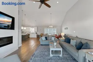 Image of 201 W 24Th Ave