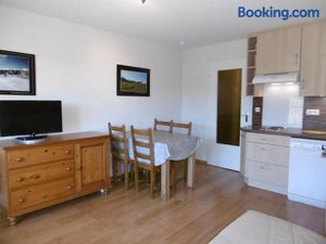 Image of Studio cosy 4-5 pers, balcon sud, parking, proche commodités - FR-1-689-62