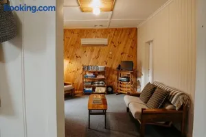 Image of Little Yellow Cottage Queenstown