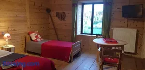 Image of Le Jura en toutes saisons Piscine, SPA, location VTT, balades 2cv, climatisation