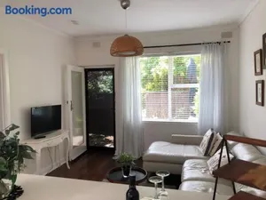 Image of MRS BROWN’s COMFY CITY PAD