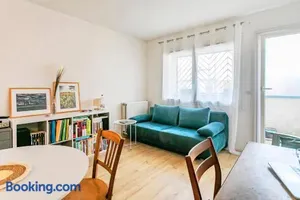 Image of Nid douillet Romainville