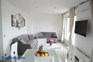 Image of 3P lumineux rénové derrière la Croisette