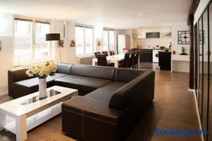 Image of Le Corbeau - Grand Appartement Strasbourg Centre, Calme