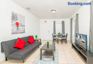 Image of Hollywood private apartments