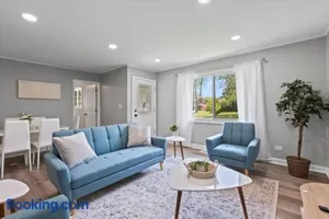 Image of 3BR Gem in Wheeling