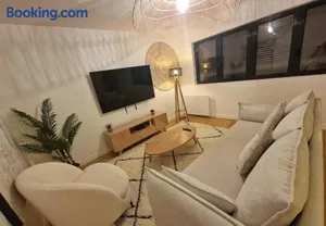 Image of Appartement Enghien-les-Bains à 7 min du Casino Barrière