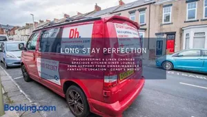 Image of Dwellcome Home Ltd 2 DOUBLE Bedroom 3 Bed Apt, Fast WIFI, Free Street Parking, Ideal for Long Term Contractor, etc Stays, Regular Housekeeping Option, 10 min Walk from Beach and Metro 15-20 min Drive to Nissan & Newcastle - See our Site for Assurance