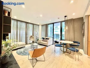 Image of Modern 3 beds Apartment in Aldgate East