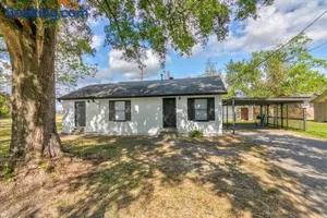 Image of Your Bridge City Bliss Awaits in this 3 Bdrm Gem!
