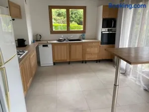 Image of Maison confort au bord du lac