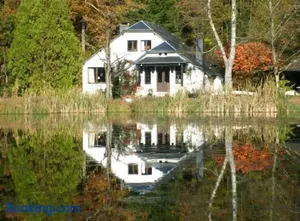 Image of PROPRIETE BORDEE D'ETANGS, PROPICE A LA DETENTE