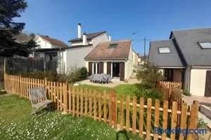 Image of Gite Orsay, 300m RER
