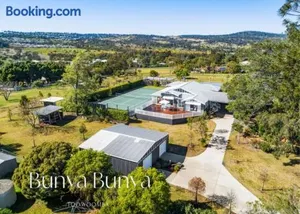 Image of Bunya Bunya Luxury Estate Toowoomba set over 2 acres with Tennis Court