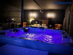 Image of Loveroom SPA 01