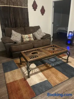 Image of The LagoonSide LoungeAway