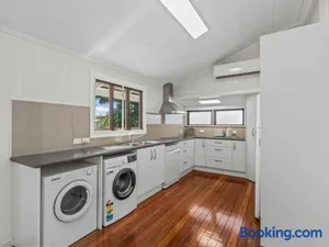 Image of Light filled haven in the heart of Urangan