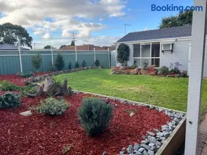 Image of Yours 3 bedrooms house - Granny Flat Close to Park