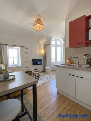 Image of Cosy Mac Nab