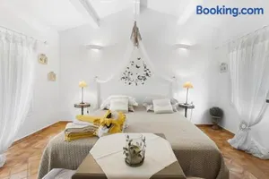 Image of Charming studio in the peace and quiet of Provence