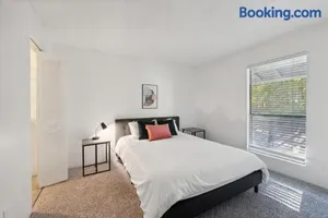 Image of Northcliffe 407 I Fully Furnished 2 Bedroom 2Bth