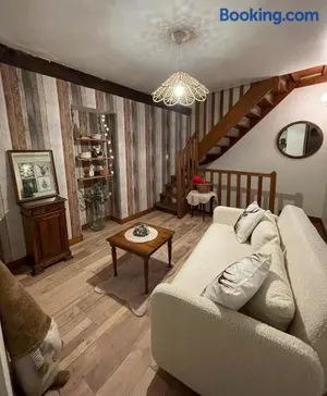 Image of "La petite maison" Triplex au centre ville - Les Terres du Roy