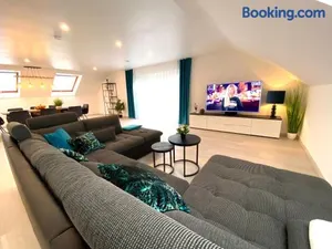 Image of Auf der Alm 21