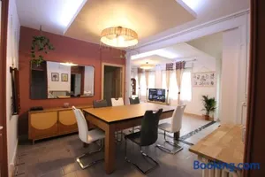 Image of Plain-Pied - 5 couchages - Billard - BabyFoot - Terrasse - Jardin - Véranda - 4 chambres & canapé convertible - Netflix - Amazon Prime - WIFI - Stationnement gratuit devant - Verdun Centre - Géré par Presta-Zen'Services