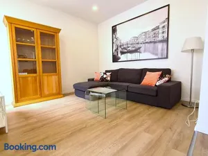 Image of Burgunder - helle und ruhige Wohnung in Uninähe