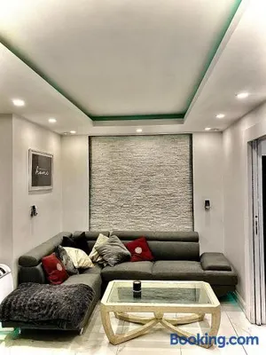 Image of Sarlat-la-Canada appartement entier magnifique