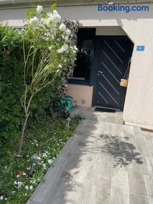 Image of Évasion mi Paris - mi Disney