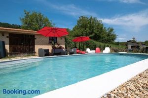 Image of COMBE JOLIE Clim, Piscine & Jacuzzi