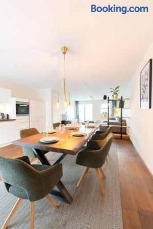 Image of -Zentrale Wohnung-Balkon-Desingerküche-