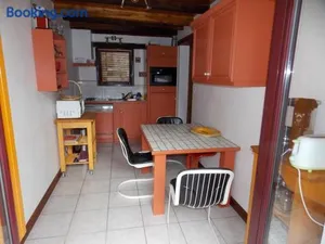 Image of Gîte de charme rural avec terrasse, jardin privé, chevaux à proximité et équipements modernes - FR-1-489-213