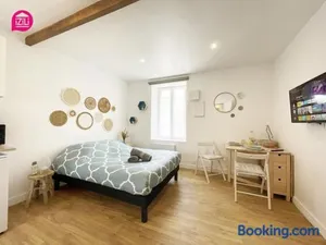 Image of Le Studio Marin by CozyLife - Centre Ville - Gare