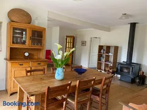 Image of Peaks Trail Rest Dunkeld