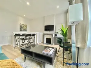 Image of StandingHouse Marmande Centre