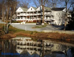 Image of Acorn Hill Lodge and Spa