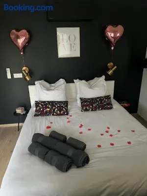 Image of Suite romantique avec Spa et filet suspendu