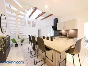 Image of 110 m2, Dachterrasse, Küche, zentral, ruhige Lage