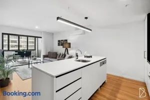 Image of Modern luxurious unit in the heart of Dickson