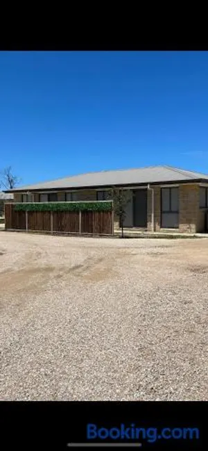 Image of Le Grande Villas Raymond Island