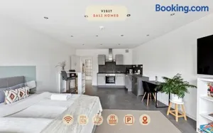 Image of Salí Homes - Charming Studio Apartment in Heart of Bayreuth with Balcony