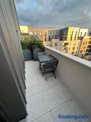 Image of Studio indépendant avec terrasse