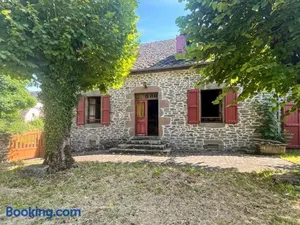 Image of Maison Auvergnate à côté de Salers - 4 chambres - parking, garage - jardin - salle de jeux