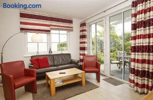Image of Terrasse, gratis Nutzung vom AHOI Erlebnisbad und Sauna in Sellin - Villa Antje FeWo 04
