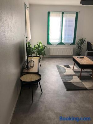 Image of Superbe Appartement en plein centre ville.