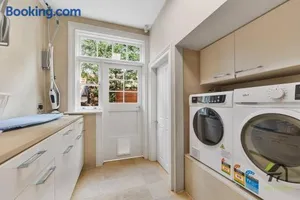 Image of 'Lynwood' Warrawee Manor- Koi Home