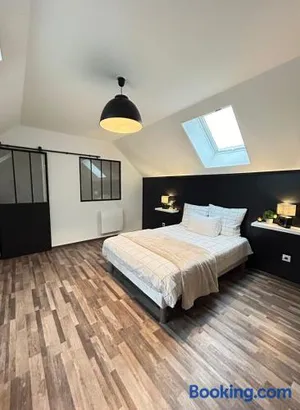 Image of Duplex, parking gratuit privé, 5min centre Auxerre