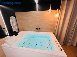 Image of La Bulle d'Amour - Suite luxe & Spa
